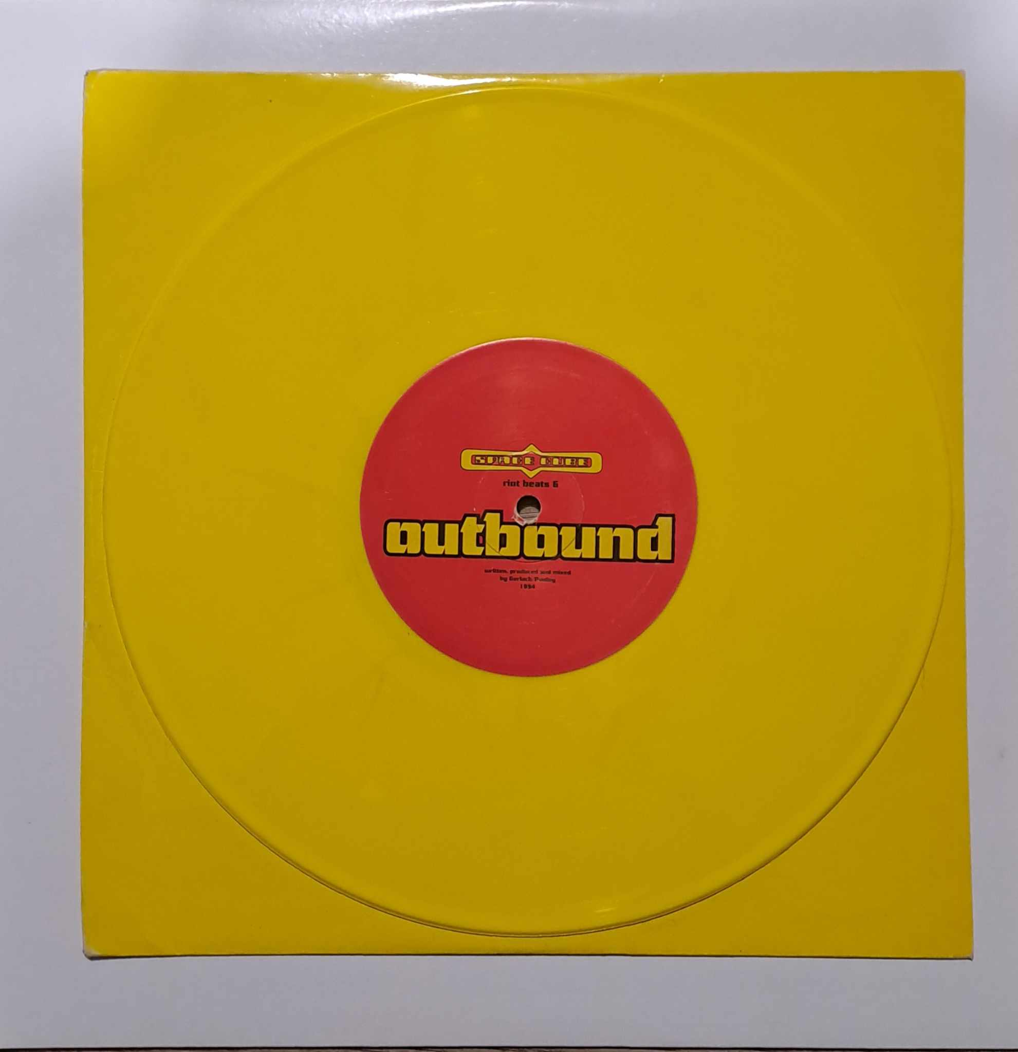 Riot Beats 6 (jaune) - vinyle Jungle